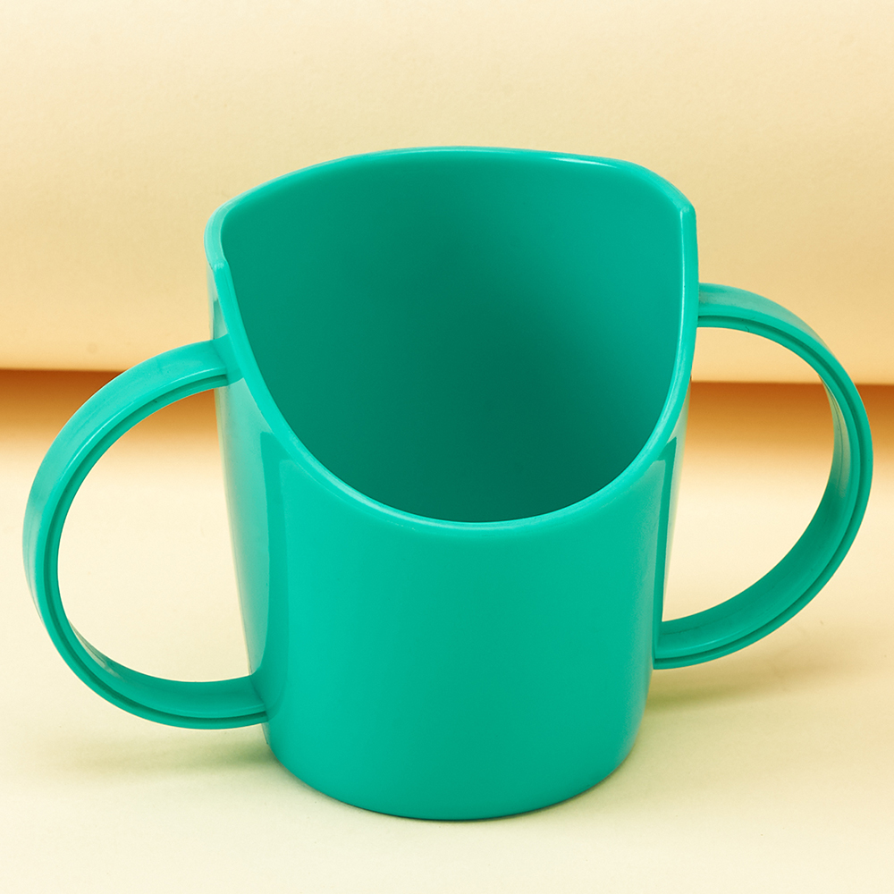 赤ちゃんは水カップの飲み方を学び、赤ちゃんは水と牛乳を飲み、 - Snack Cup Toddler のレビューと価格