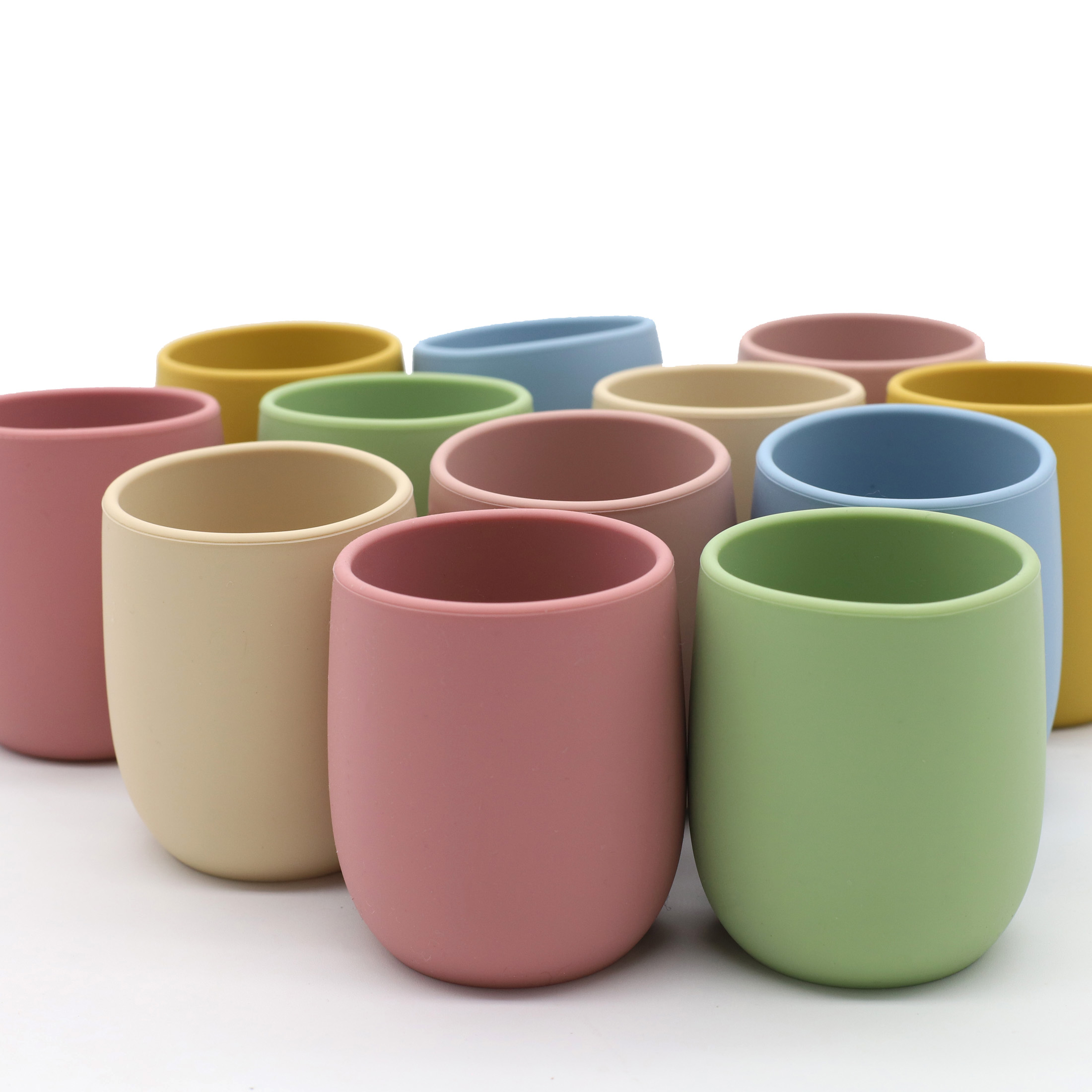 ベビーシリコンウォーターカップミニは握りやすい - Snack Cup Toddler のレビューと価格